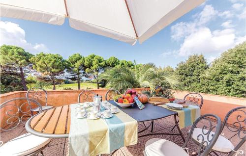 Rosignano Marittimo House | Awesome Home In Rosignano Marittimo Li