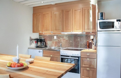 Storlinge House | Awesome home in Köpingsvik with kitchen