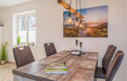 Langenhorn House | Awesome Home In Langenhorn With Wifi