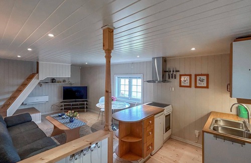 Lauvstad House | Awesome home in Lauvstad with WiFi