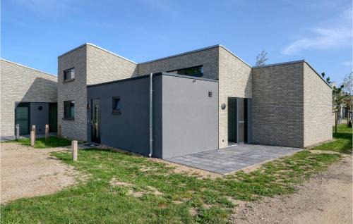 Lembruch House | Awesome Home In Lembruchdümmer See