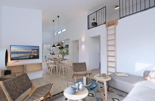 Lembruch House | Awesome Home In Lembruchdümmer See
