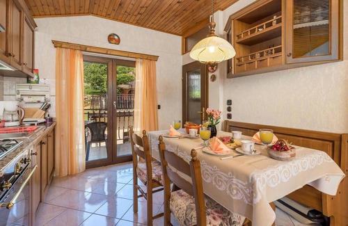 Lovran House | Awesome home in Lovran