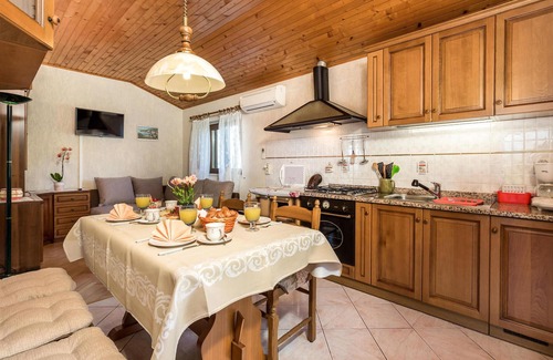 Lovran House | Awesome home in Lovran