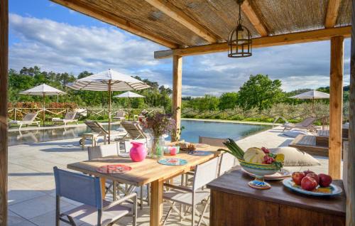 Massa e Cozzile House | Awesome Home In Massa E Cozzile