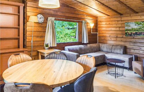 Meppen House | Awesome Home In Meppen With Wifi