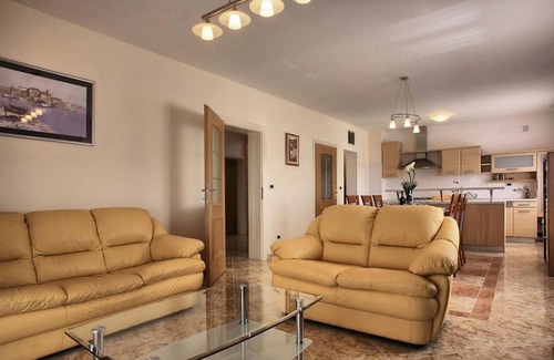 Novaki Motovunski House | Awesome home in Motovun