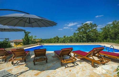 Montizana House | Awesome home in Porec with sauna