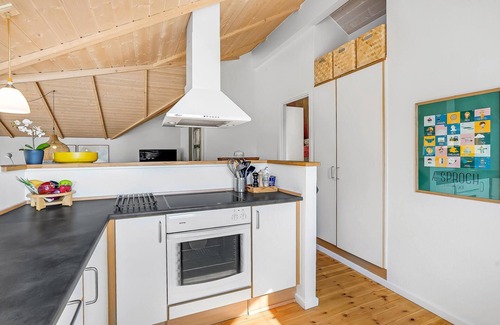 Sønderstrand House | Awesome home in Rømø with kitchen