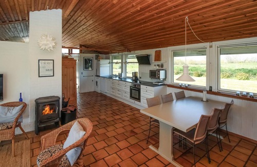 Langemark House | Awesome home in Samsø