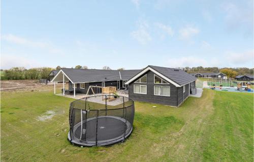 Mommark Strand House | Awesome Home In Sydals With Sauna