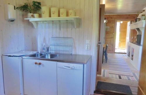 Langasjo House | Awesome home in Vissefjärda with sauna
