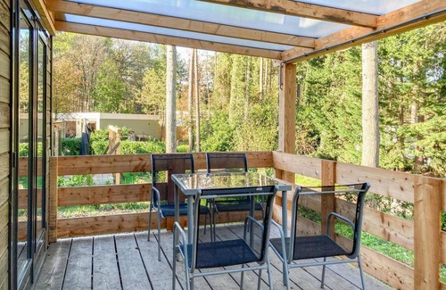 Knikkerdorp House | Awesome home in Well with kitchen