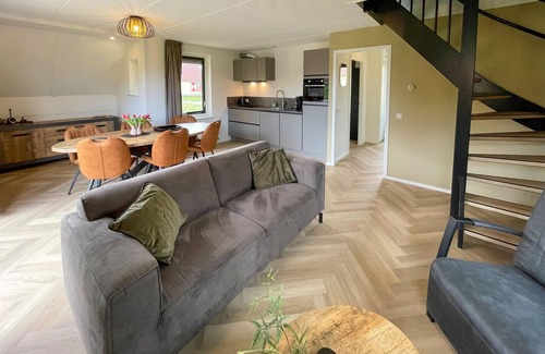 Wezuperbrug House | Awesome home in Wezuperbrug