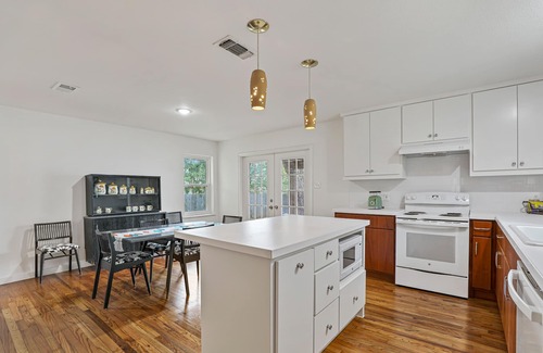 McKinney House | Awesome House & Minutes from Historic Downtown McKinney!