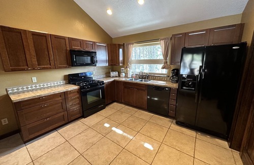 Angel Fire Apartment | Awesome Mountain Getaway Just 15 minutes from Angel Fire, in the forest!
