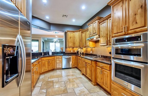 North Scottsdale Condo | Awesome TROON North 3/3 Pinnacle Peak Condo. Across from the Four Seasons Resort