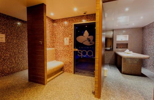 Chorges Hotel | Ax Hôtel Spa & Restaurant