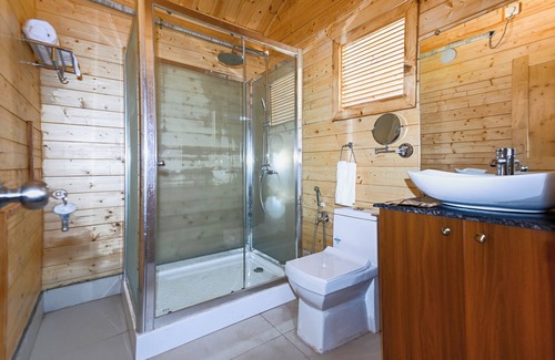 Arambol Hotel | Axiom Retreat