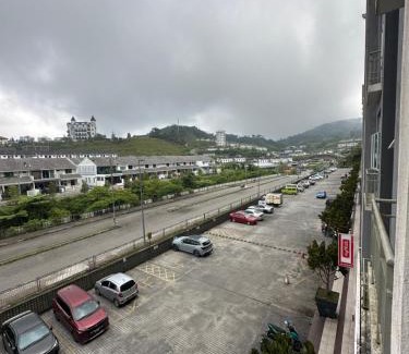 Tanah Rata Apartment | AYAAN MARIGOLD at Golden Hills Night Market View