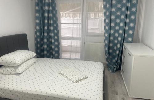 Eforie Nord Apartment | Ayan&Anto YSY Apartament