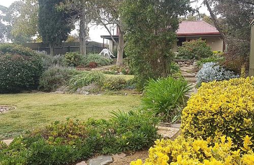 Burra House | Ayers Burra - Historical 1851 Cottage