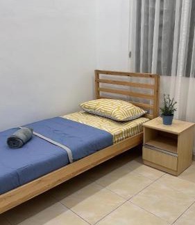 Bukit Gong House | AZ Melaka Homestay, Islamic Homestay