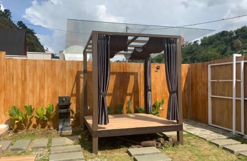 Ngamprah Cabin | Azalea 2 - Private Triangle
