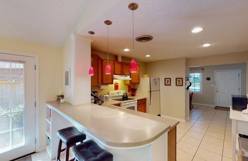 Jekyll Island House | AZALEA COTTAGE DUPLEX 2 Bedroom 2 Bath