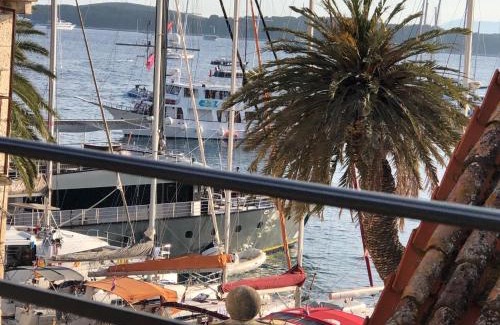 Hvar Old Town Apartment | Azamara old town Residence