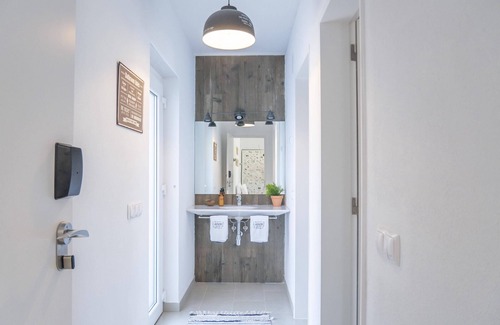 Azenhas do Mar Bed & Breakfast | Azen Cool House