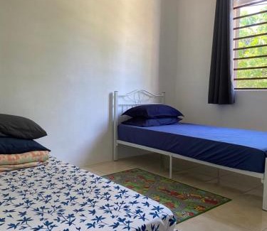 Kampung Bintong House | Azfar Homestay