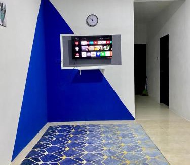 Kampung Bintong House | Azfar Homestay