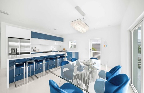Marathon House | Azul Paradise - Waterfront - Heated Pool - Dock