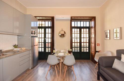 Centro / Baixa Apartment | Azulejos Duplex Apartment - Porto Downtown