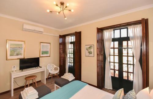 Centro / Baixa Apartment | Azulejos Duplex Apartment - Porto Downtown