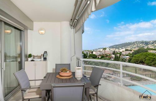 Golfe Juan Apartment | Azur Élégance, piscine & plages