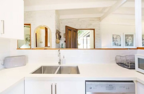 Marcus Beach House | AZURE - BEACH HOUSE ON THE BEACH