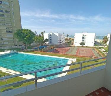 Valdelagrana Apartment | Azvalia - Valdelagrana Puerto Príncipe, Playa, piscina, parking