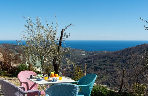 Pietrabruna House | Azzurra (PTB145) by Interhome