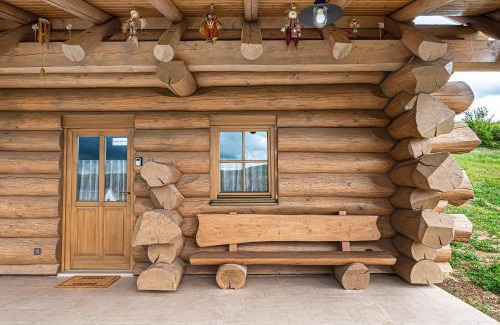 Band Ski Chalet | Bándi Kuckó