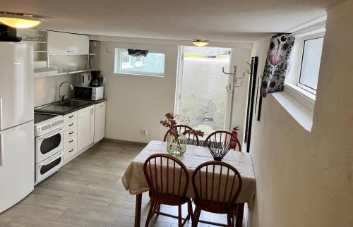 Falkenberg Apartment | Bästa läget på Skrea Strand - nära till centrum