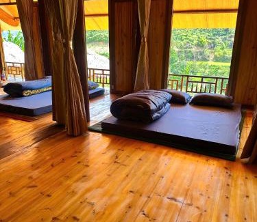Bac Ha Hotel | Bản Liền Trà hills homestay