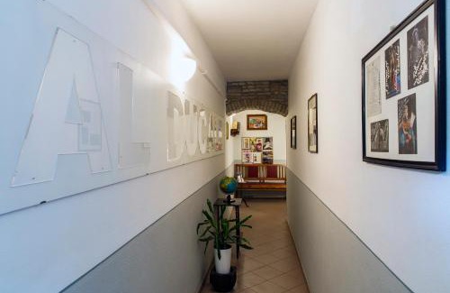 Oltretorrente Apartment | B&B AL DUCALE and APARTMENTS