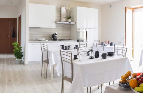 Massignano Bed & Breakfast | B&b Alba sul Mare