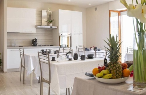 Massignano Bed & Breakfast | B&b Alba sul Mare