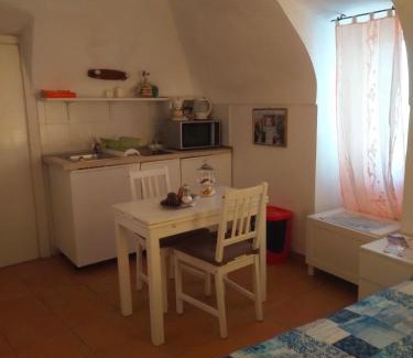 Seborga Bed & Breakfast | B&B Antico Castello