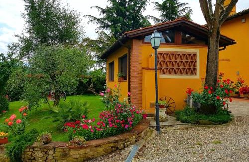 Burchio House | B&B Casale Ginette