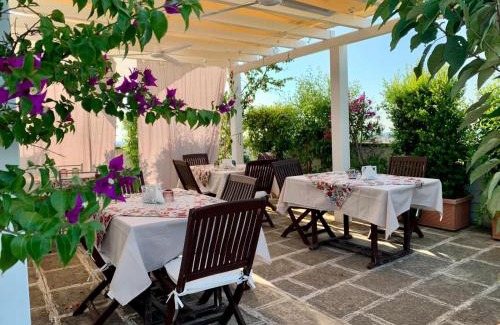 Veglie Bed & Breakfast | B&B Corte Regina Esther