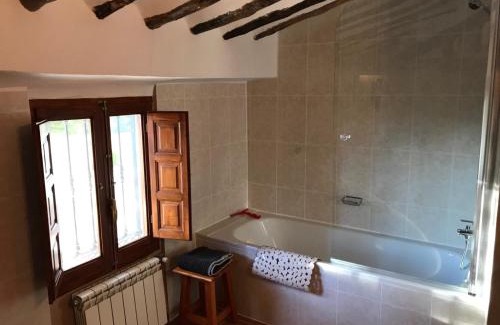 Chirivel Bed & Breakfast | B&B Cortijo El Ciruelo